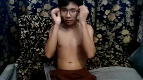 cute vir online show from July 13, 2026, 8:33 pm