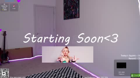 PiperAvery online show from January 23, 2025, 10:01 pm