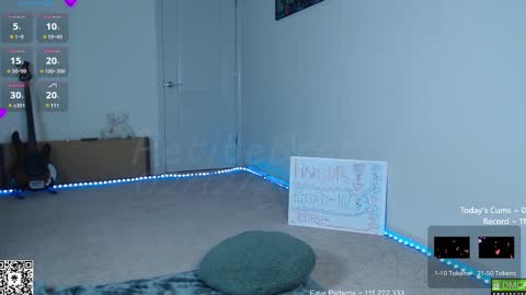 PiperAvery online show from February 12, 2025, 10:59 pm