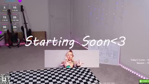 PiperAvery online show from February 19, 2025, 8:52 pm