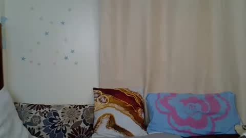 Caramel online show from November 16, 2025, 9:42 pm