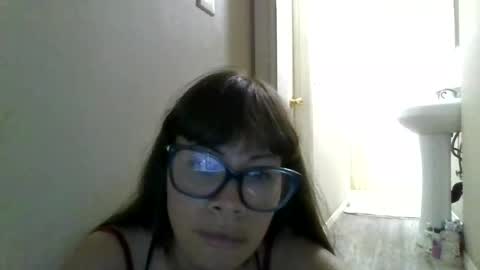 Snapshot of petitedoll30 chatting on July 4, 2026, 1:12 am Petitedoll30 online show from July 4, 2026, 1:12 am