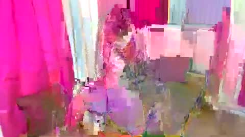 petitehorsycock online show from April 23, 2026, 5:59 pm