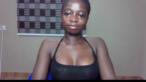 Snapshot of petitexxebony chatting on June 10, 2026, 7:13 pm petitexxebony online show from June 10, 2026, 7:13 pm