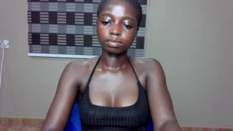 Snapshot of petitexxebony chatting on June 14, 2026, 8:00 pm petitexxebony online show from June 14, 2026, 8:00 pm
