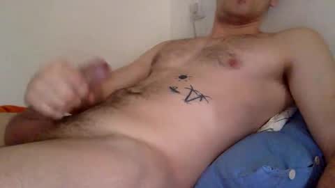 petitpop online show from November 24, 2025, 9:20 am