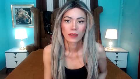 Snapshot of pettie_bigload chatting on March 3, 2025, 6:22 pm Jim online show from March 3, 2025, 6:22 pm