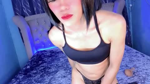 Snapshot of pettie_bigload chatting on October 1, 2025, 7:03 am Jim online show from October 1, 2025, 7:03 am