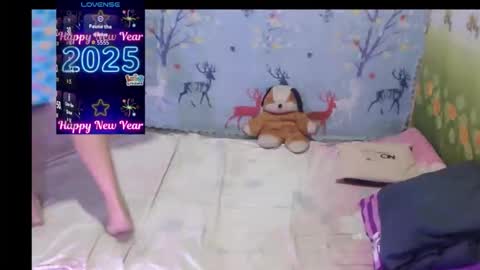 Snapshot of pettygirl69 chatting on December 21, 2025, 11:45 pm pettygirl69 online show from December 21, 2025, 11:45 pm