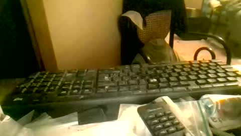 Snapshot of peyo873996 chatting on May 10, 2026, 8:14 pm peyo873996 online show from May 10, 2026, 8:14 pm