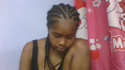 phania185885 online show from April 21, 2026, 5:17 pm