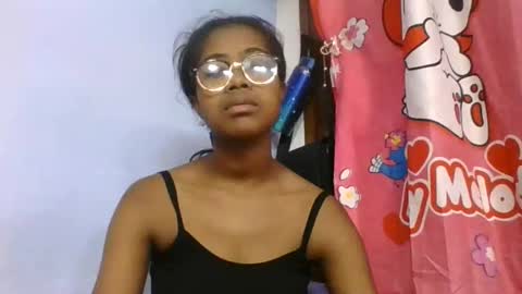 Snapshot of phania185885 chatting on June 9, 2026, 5:19 am phania185885 online show from June 9, 2026, 5:19 am