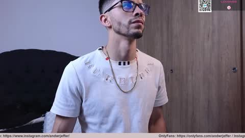 Snapshot of phantom_bigger1 chatting on December 20, 2024, 10:43 pm phantom_bigger1 online show from December 20, 2024, 10:43 pm