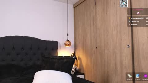 Snapshot of phantom_bigger1 chatting on January 8, 2025, 5:48 pm phantom_bigger1 online show from January 8, 2025, 5:48 pm