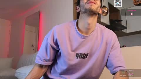 Snapshot of phantom_bigger1 chatting on February 25, 2025, 11:41 am phantom_bigger1 online show from February 25, 2025, 11:41 am