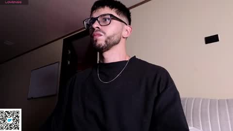 phantom_bigger1 online show from April 20, 2026, 4:15 am