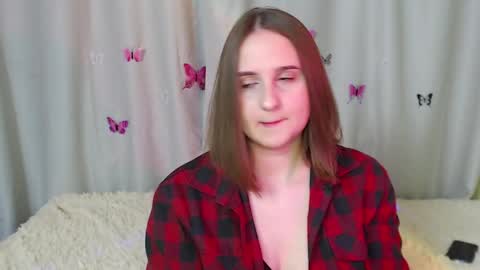 phantommira online show from December 5, 2024, 7:06 pm