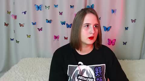 phantommira online show from December 24, 2024, 7:33 pm