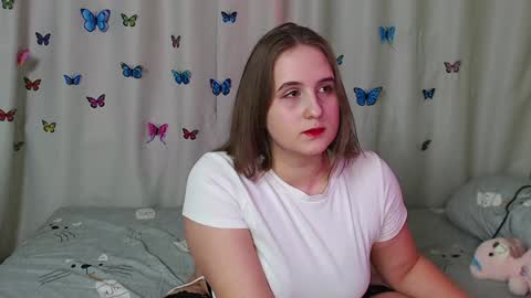 phantommira online show from January 10, 2025, 7:32 pm