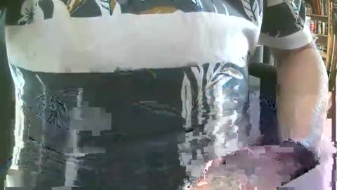 Snapshot of philache04 chatting on March 5, 2025, 12:44 pm Gabu online show from March 5, 2025, 12:44 pm