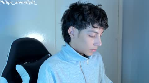 Snapshot of philipe_moonlight_ chatting on February 28, 2025, 8:20 am Phil. INDEPENDENT MODEL online show from February 28, 2025, 8:20 am