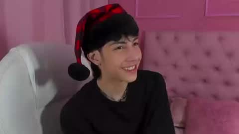 Phil.   INDEPENDENT MODEL online show from March 11, 2026, 3:56 am