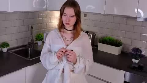 Louise online show from August 3, 2026, 3:27 pm