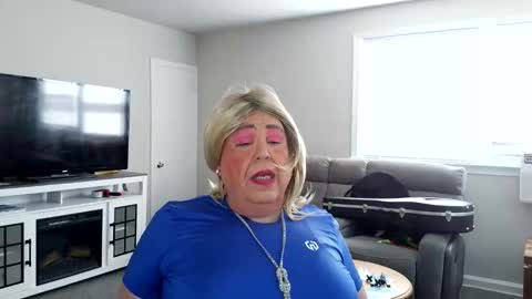 Geri online show from April 18, 2026, 7:07 pm