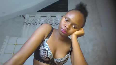 phoebe online show from February 27, 2026, 8:20 pm