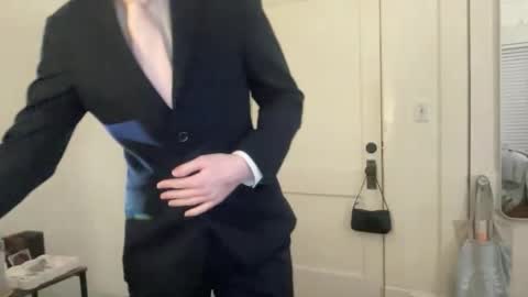 phoenixx_846 online show from November 14, 2025, 6:12 am