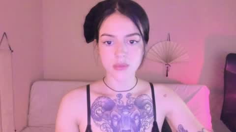 Snapshot of phoenixx_x chatting on April 12, 2026, 8:58 pm phoenixx_x online show from April 12, 2026, 8:58 pm