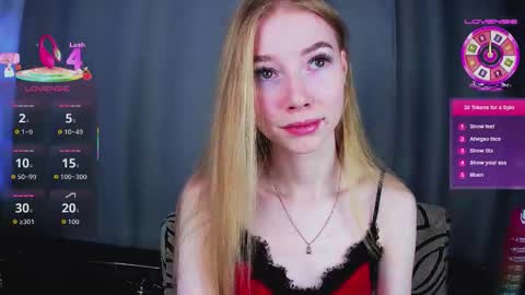 Snapshot of pholens chatting on January 11, 2026, 10:42 am Pholens online show from January 11, 2026, 10:42 am