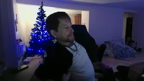 Snapshot of phrostdd chatting on December 20, 2025, 11:45 pm FrankenDaddy online show from December 20, 2025, 11:45 pm