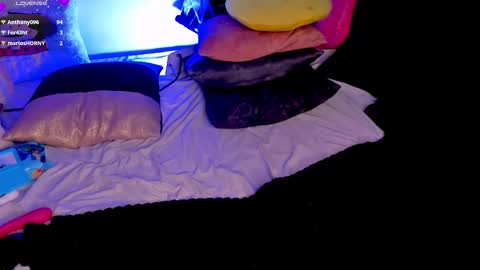 Snapshot of piafisher_ chatting on February 27, 2025, 4:32 pm PIA FISHER online show from February 27, 2025, 4:32 pm