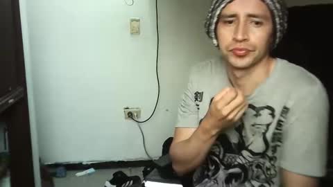 Snapshot of picaachu chatting on March 3, 2025, 2:37 pm picaachu online show from March 3, 2025, 2:37 pm