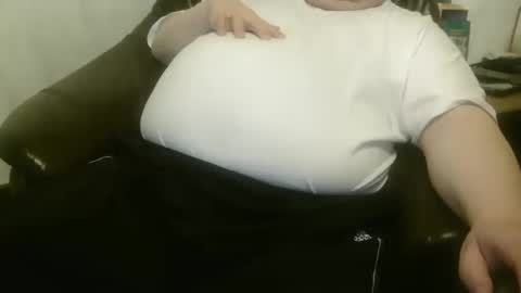 Snapshot of pickup844 chatting on February 26, 2025, 7:27 pm Pickup844 online show from February 26, 2025, 7:27 pm