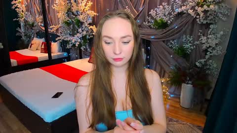 Snapshot of pieceofinspiration chatting on January 13, 2025, 10:14 am Emelie online show from January 13, 2025, 10:14 am