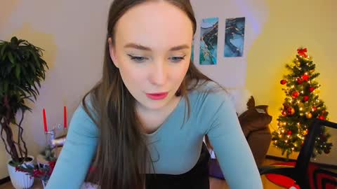 Snapshot of pieceofinspiration chatting on January 30, 2025, 5:06 pm Emelie online show from January 30, 2025, 5:06 pm