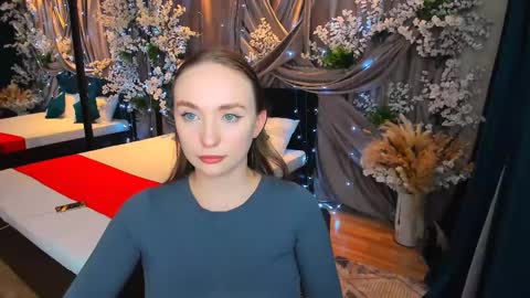 Snapshot of pieceofinspiration chatting on February 10, 2025, 6:24 pm Emelie online show from February 10, 2025, 6:24 pm