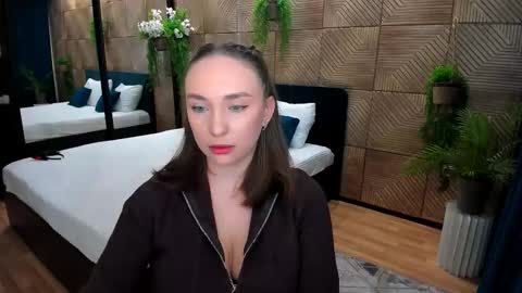 Snapshot of pieceofinspiration chatting on October 16, 2025, 5:03 pm Emelie online show from October 16, 2025, 5:03 pm