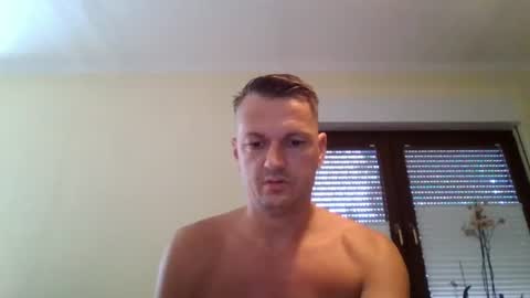 Snapshot of piercingsxxx chatting on June 30, 2026, 8:37 am piercingsxxx online show from June 30, 2026, 8:37 am