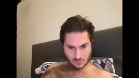 Snapshot of pierrot462900 chatting on December 17, 2024, 4:56 am pierrot462900 online show from December 17, 2024, 4:56 am