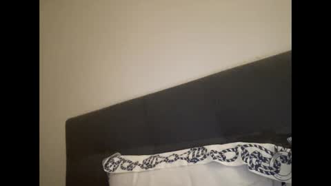 Snapshot of pierrot462900 chatting on January 28, 2025, 5:14 pm pierrot462900 online show from January 28, 2025, 5:14 pm