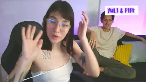 GAMER COUPLE online show from January 16, 2026, 2:37 am