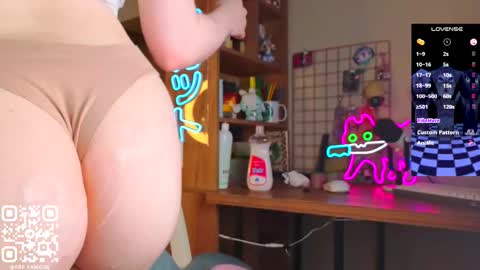 Snapshot of piff_pawgirl chatting on March 11, 2026, 7:25 am Mia or ur fav booty P online show from March 11, 2026, 7:25 am