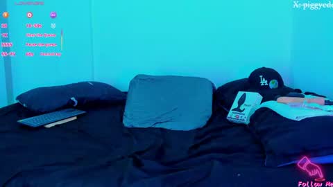 Snapshot of piggy_eddy chatting on July 1, 2026, 1:51 am Eddy Brock... Its a pleasure to talk to... online show from July 1, 2026, 1:51 am