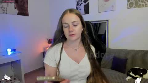 PiinkPandora online show from March 26, 2026, 8:25 pm