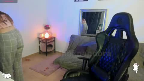 PiinkPandora online show from April 10, 2026, 8:46 pm