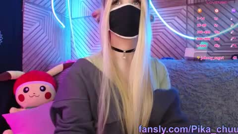 Sonya online show from September 26, 2025, 10:36 pm