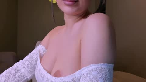 PikaNikaAh online show from April 18, 2026, 7:07 pm